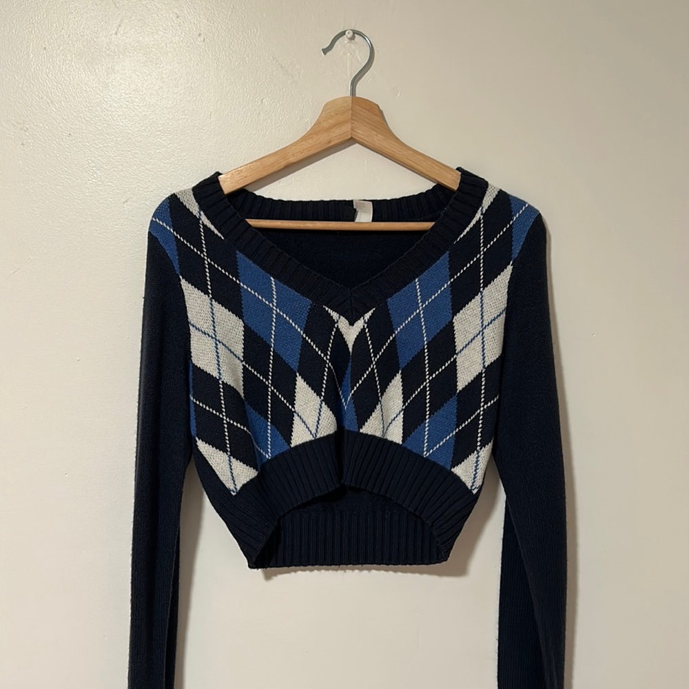 patterned blue sweater cardigan
